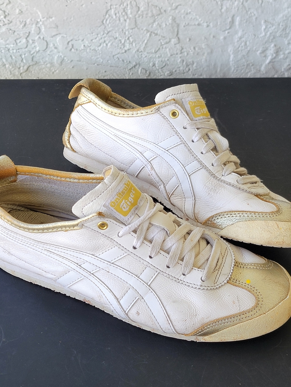 Onitsuka Tiger Mexico 66 Vtg Rare Gold Off-White Mens Size 7.5 Women's 9